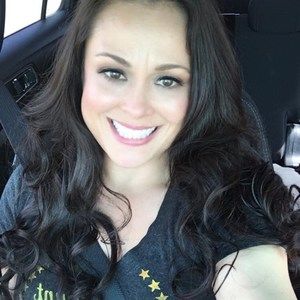 Meet your Posher, Leilani